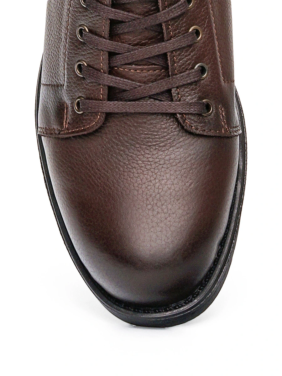Классические коричневые ботинки